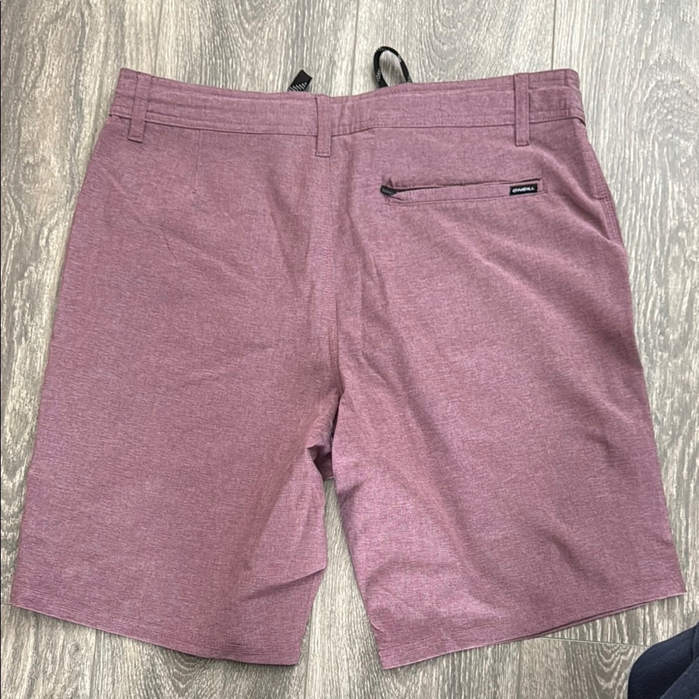 O'Neill Purple Flat Front Shorts Casual Style - Picture 3 of 3